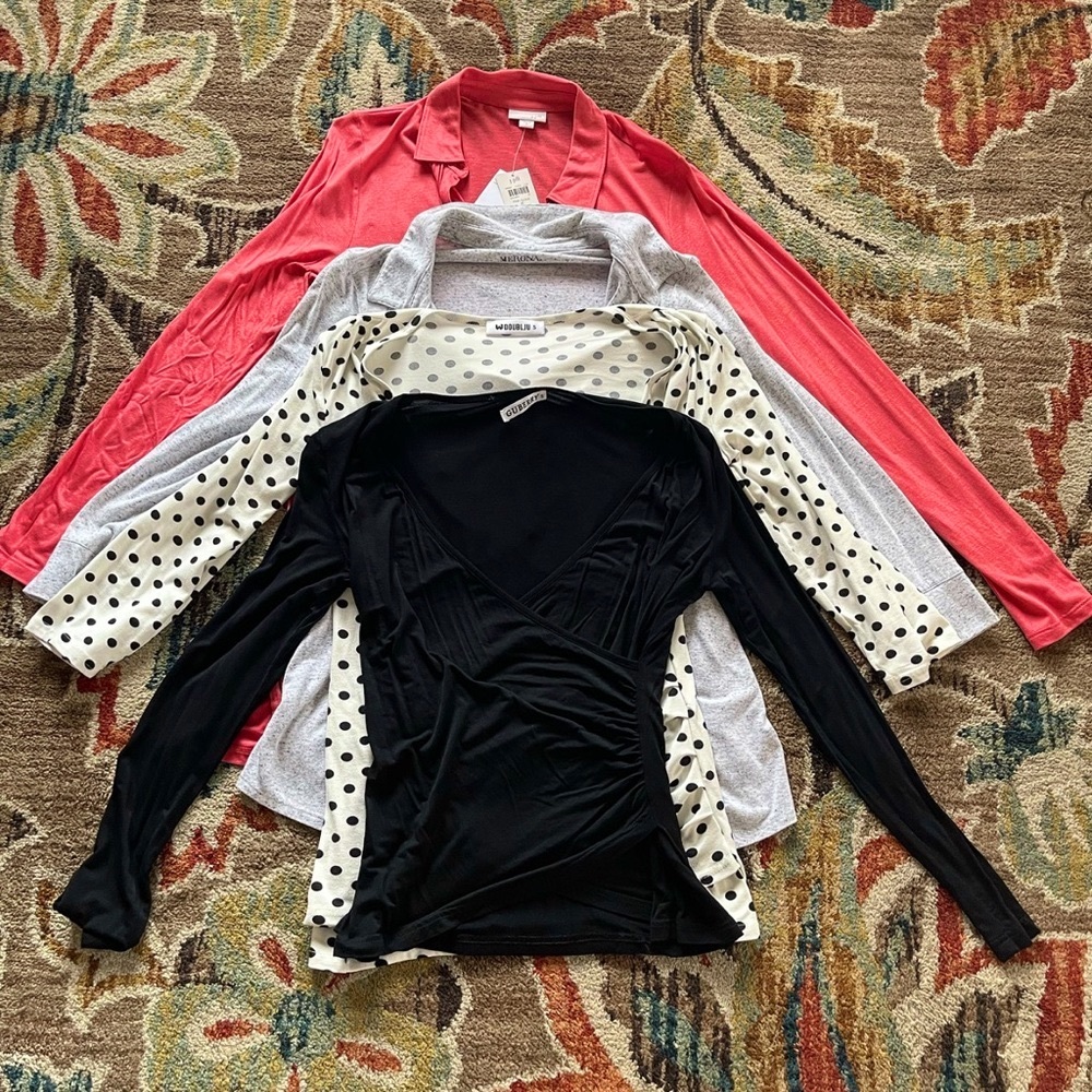 BUNDLE - 4 Long Sleeve Tops!